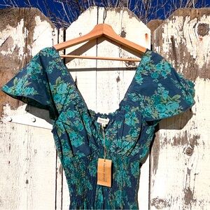 RESORT WEAR MAXI DRESS